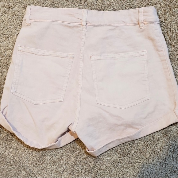 Light Pink / Peach Shorts - Picture 2 of 3